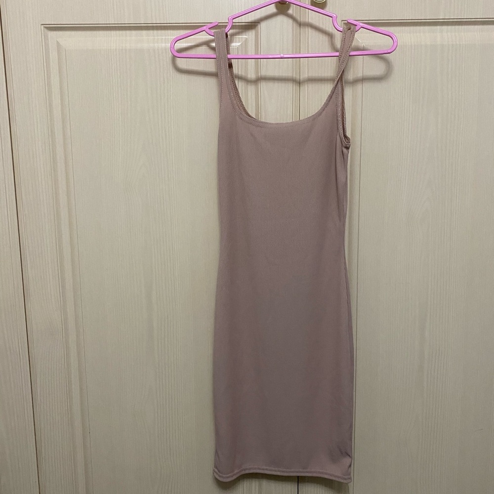 PrettyLittleThing dress